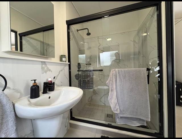 1 BEDROOM PROPERTY TO RENT IN RICHWOOD